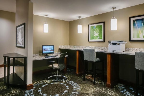 Staybridge Suites Des Moines Downtown image 20