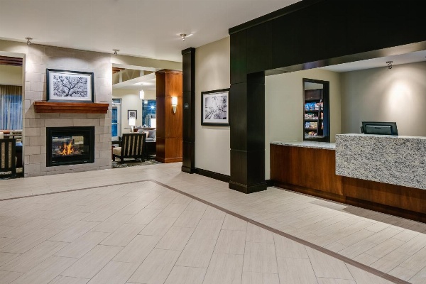 Staybridge Suites Des Moines Downtown image 5